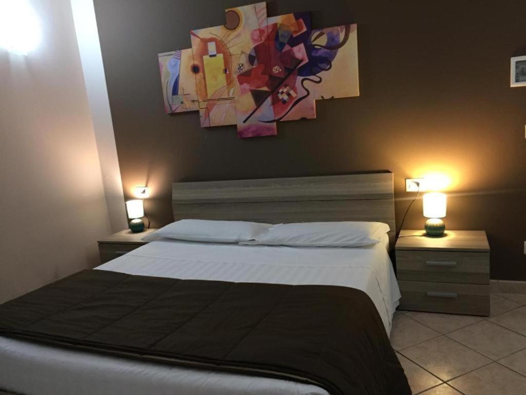 شقة Ded 2 Only Sleep Bagno Privato بارما المظهر الخارجي الصورة